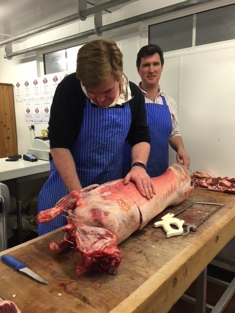 Lamb butchery demo 2